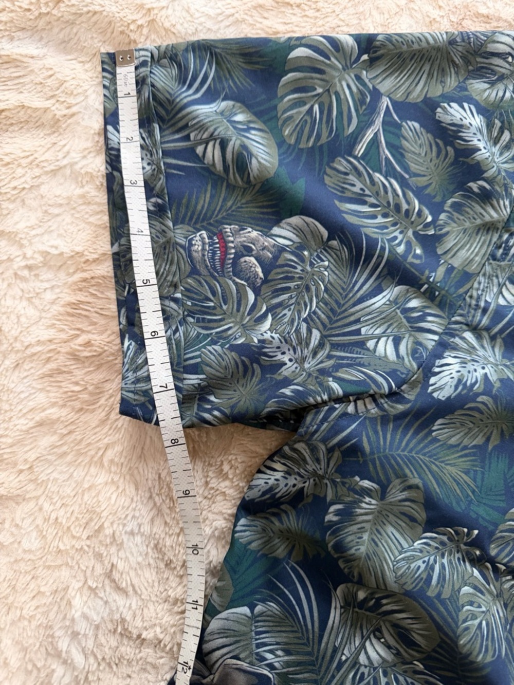 RSVLTS “Clever Girl” Men’s short sleeve button down - XL - Picture 4 of 9